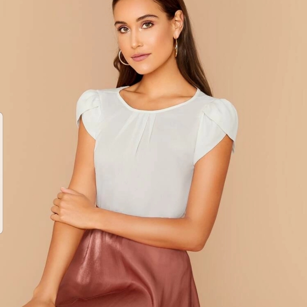 White Keyhole Back Petal Sleeve Top Blouse